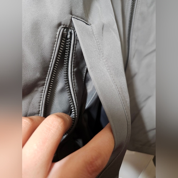 Calvin Klein Men's Jacket - Picture 7 of 9